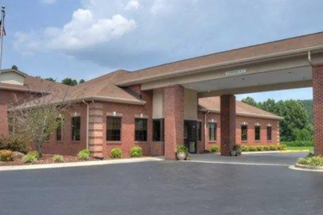 Comfort Inn Near Downtown & Blue Ridge Pkwy Marion Zewnętrze zdjęcie